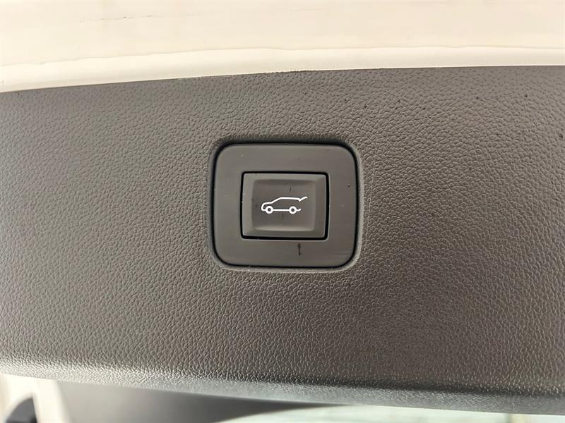 2025 Buick Envista - Image 18