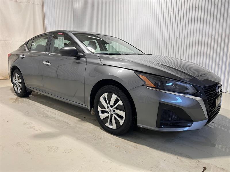 2024 Nissan Altima - Image 4