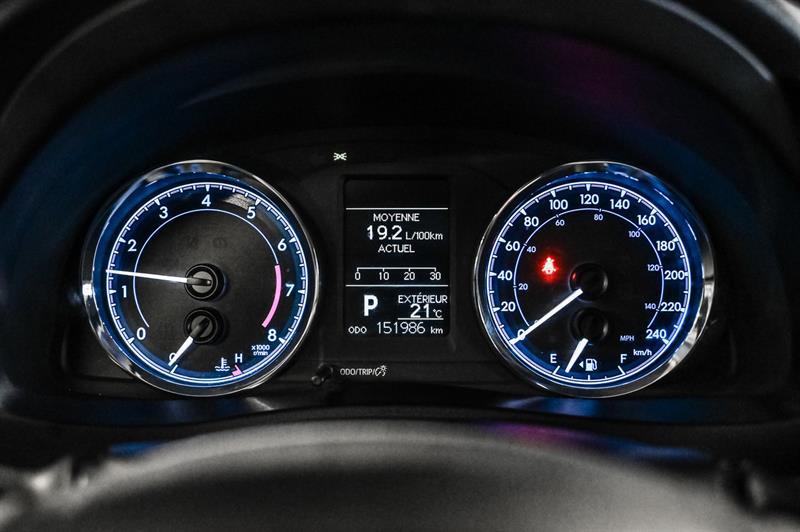 2017 Toyota Corolla - Image 18