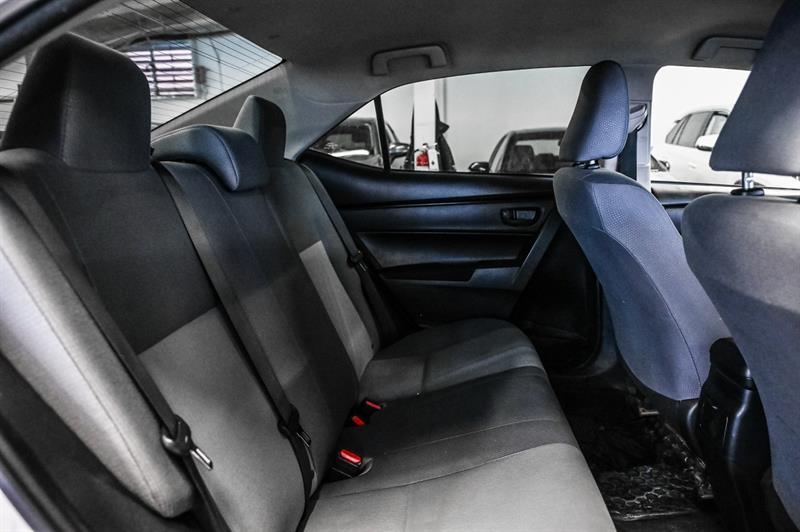 2017 Toyota Corolla - Image 23