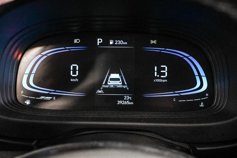 2024 Hyundai Venue - Image 19