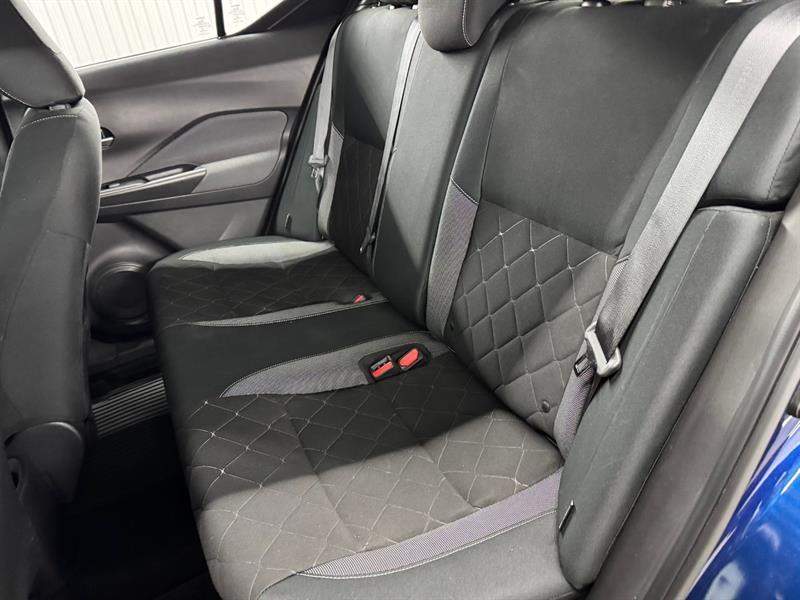 2020 Nissan Kicks - Image 10