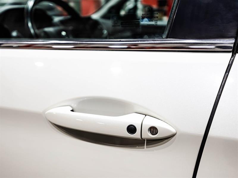 2019 Honda Pilot - Image 11