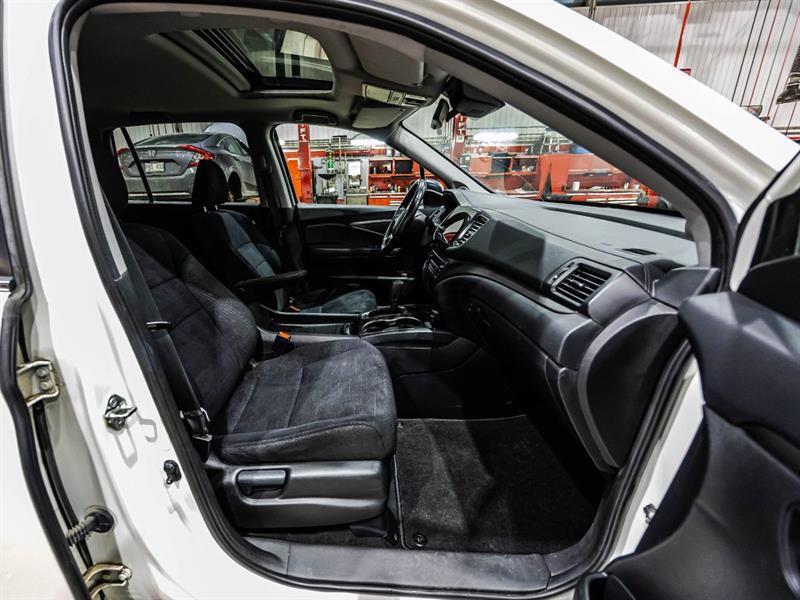 2019 Honda Pilot - Image 18