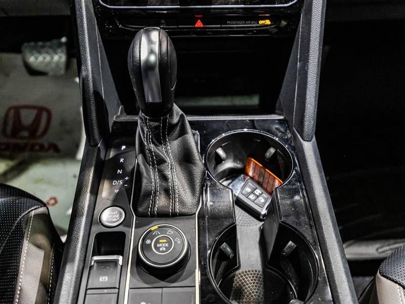 2022 Volkswagen Atlas - Image 26