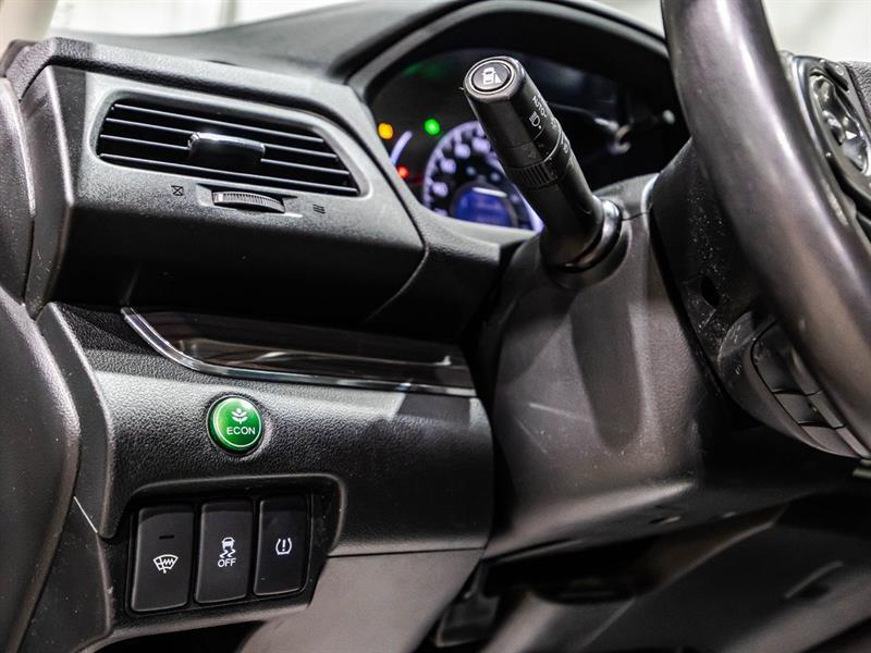 2016 Honda CR-V - Image 22