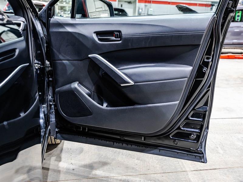 2023 Toyota Corolla - Image 16