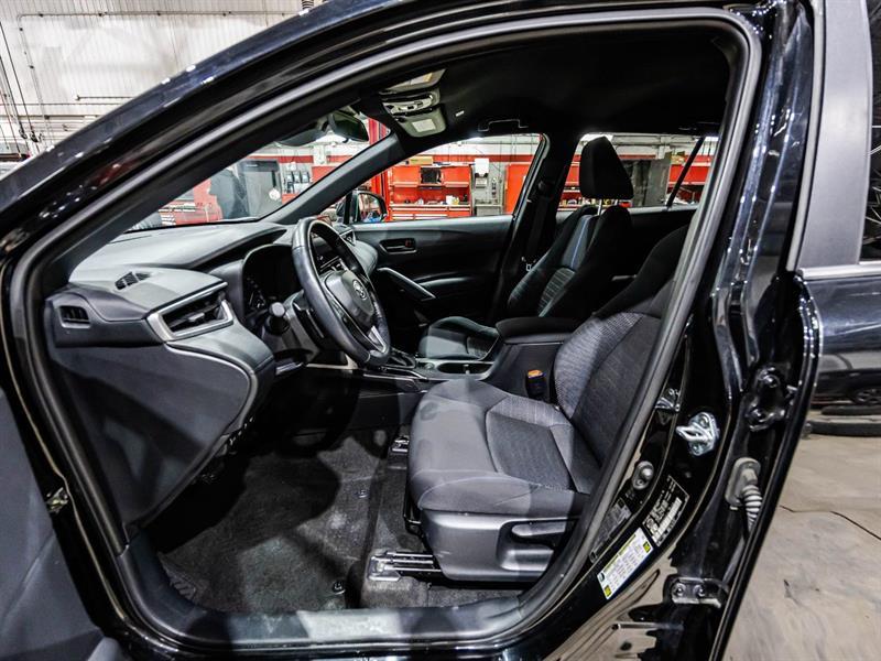 2023 Toyota Corolla - Image 18