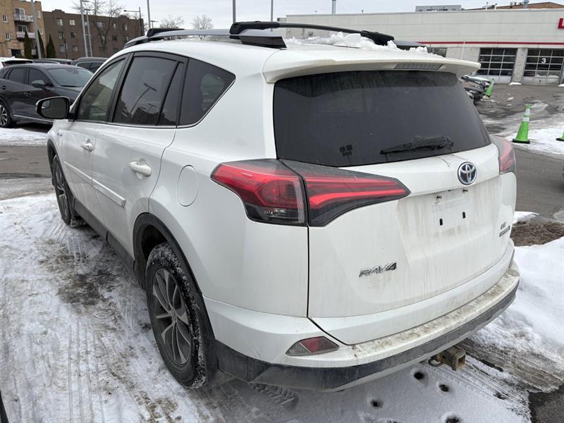 2018 Toyota RAV4 - Image 4