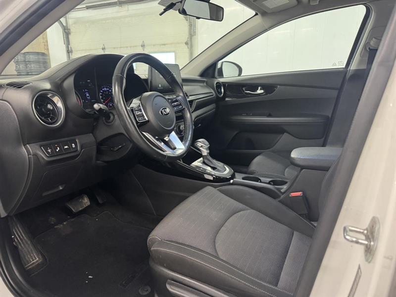 kia Forte 2020 - 9