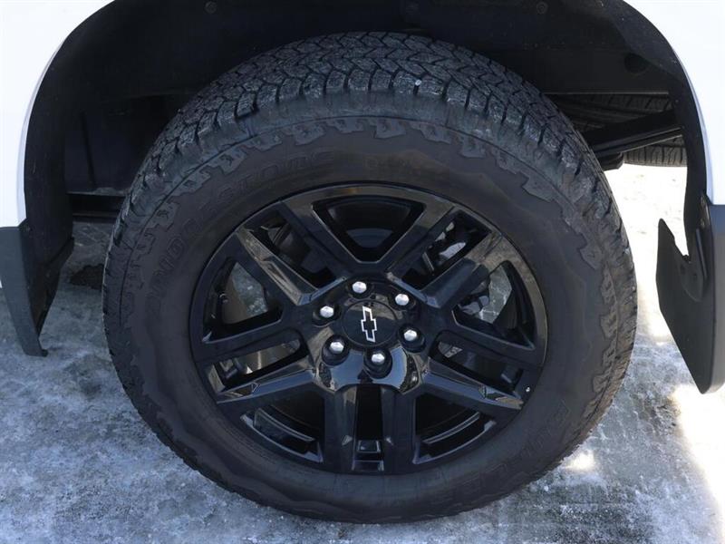 chevrolet Silverado 1500 2025 - 25