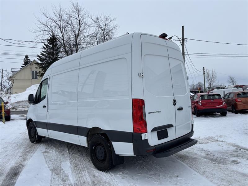 mercedes-benz Sprinter fourgonnette utilitaire 2021 - 2