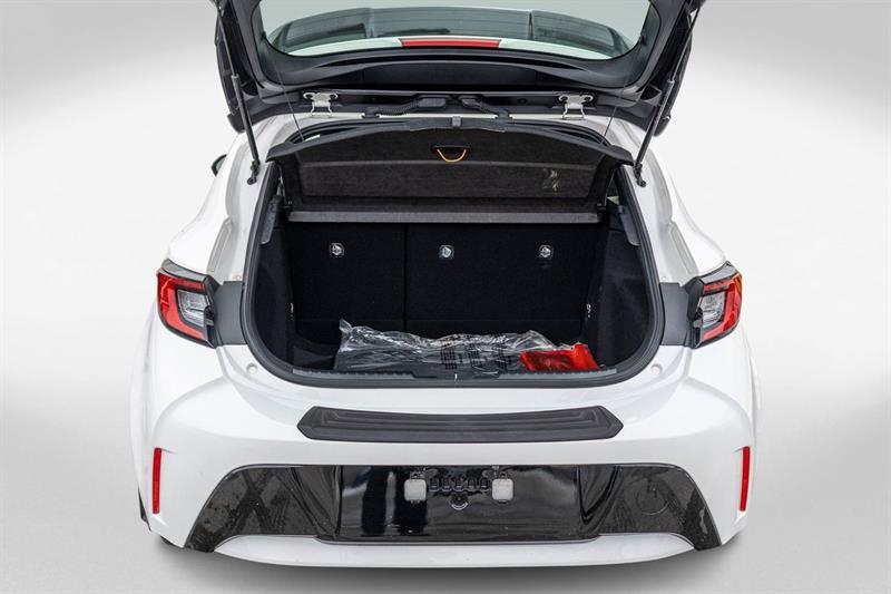 toyota Corolla Hatchback 2023 - 31