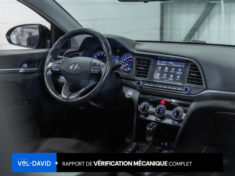 hyundai Elantra 2020 - 17