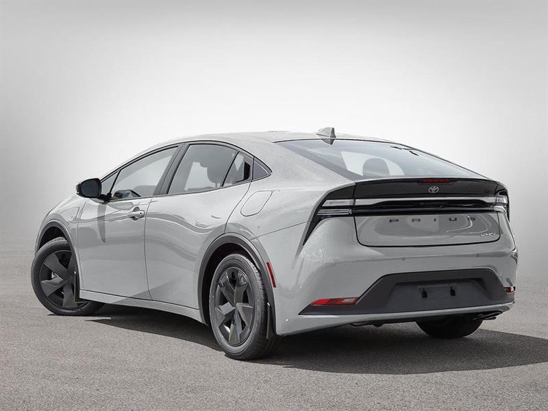 2026 Toyota Prius - Image 4