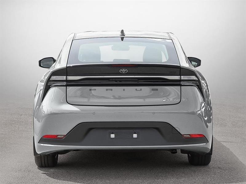 2026 Toyota Prius - Image 5