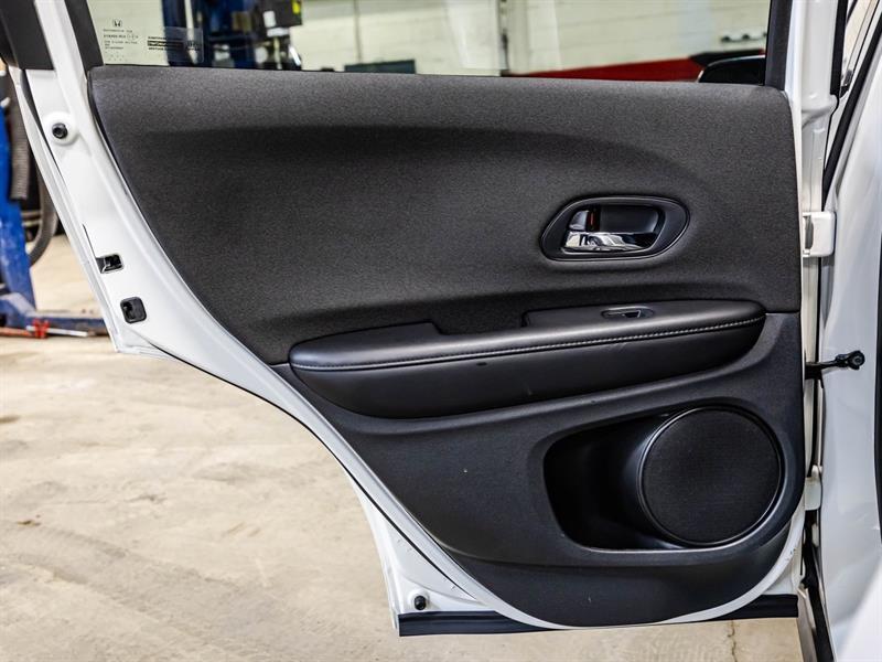 2020 Honda HR-V - Image 12