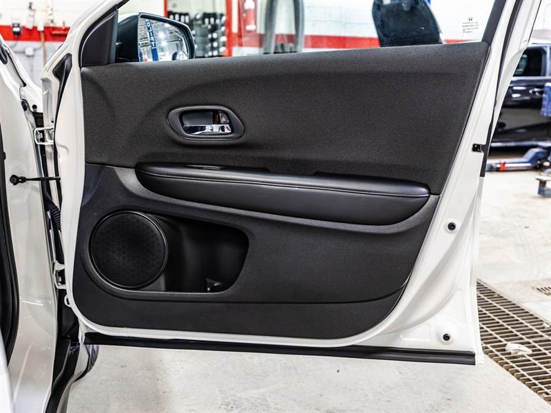 2020 Honda HR-V - Image 16