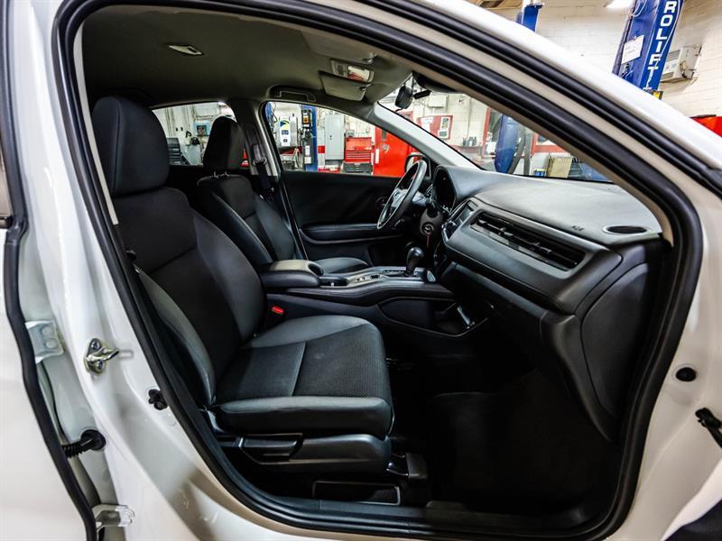 2020 Honda HR-V - Image 17