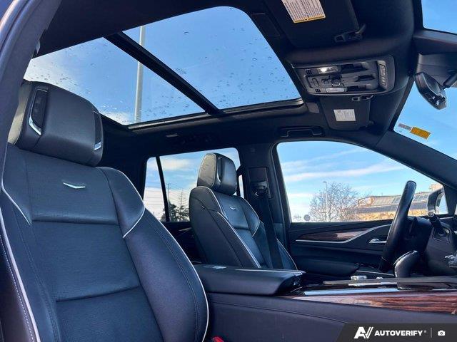 cadillac Escalade 2022 - 25