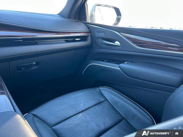 cadillac Escalade 2022 - 28