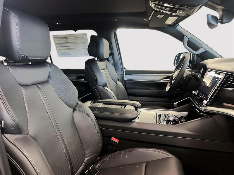jeep Grand Wagoneer 2026 - 12
