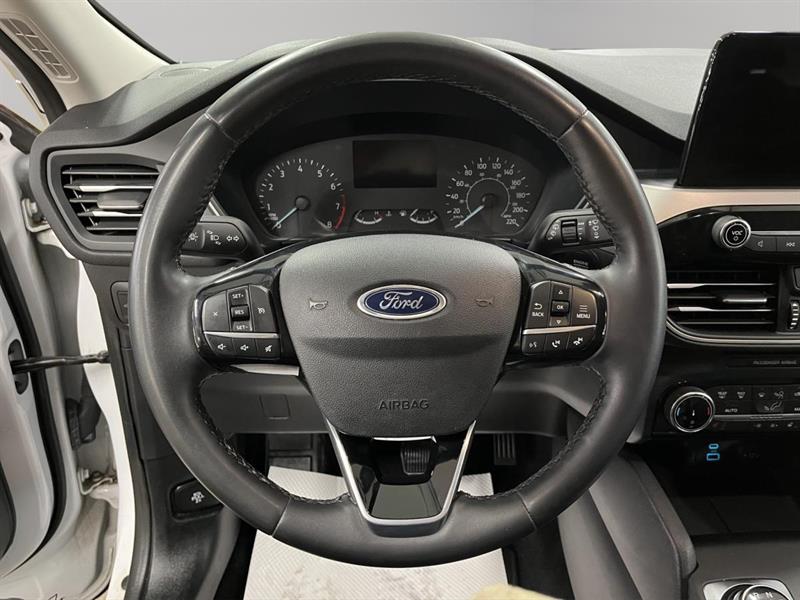 ford Escape 2022 - 12