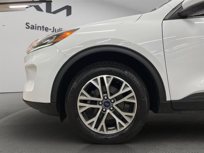 ford Escape 2022 - 21