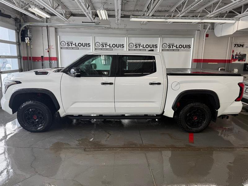 toyota Tundra 2023 - 10