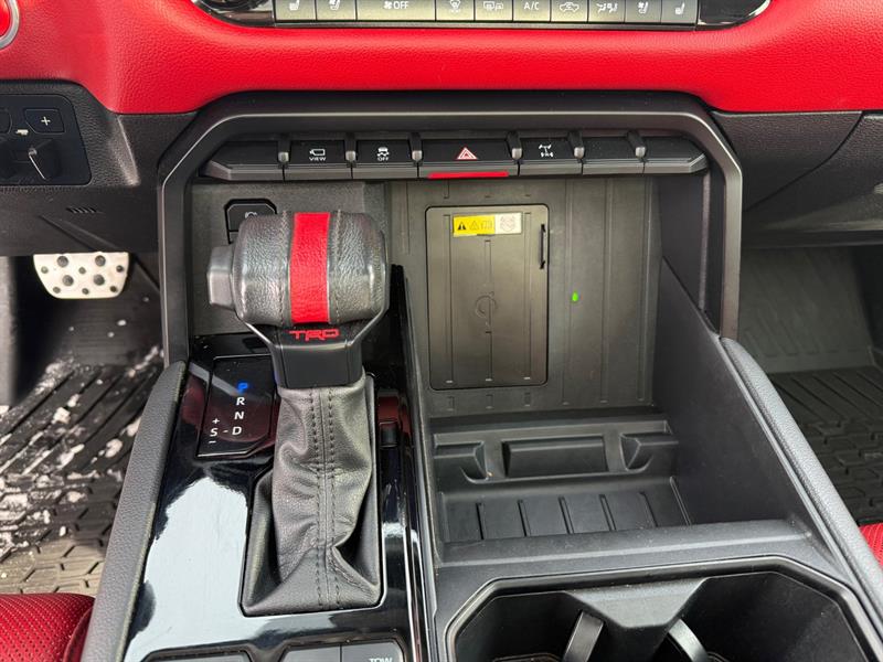 toyota Tundra 2023 - 24
