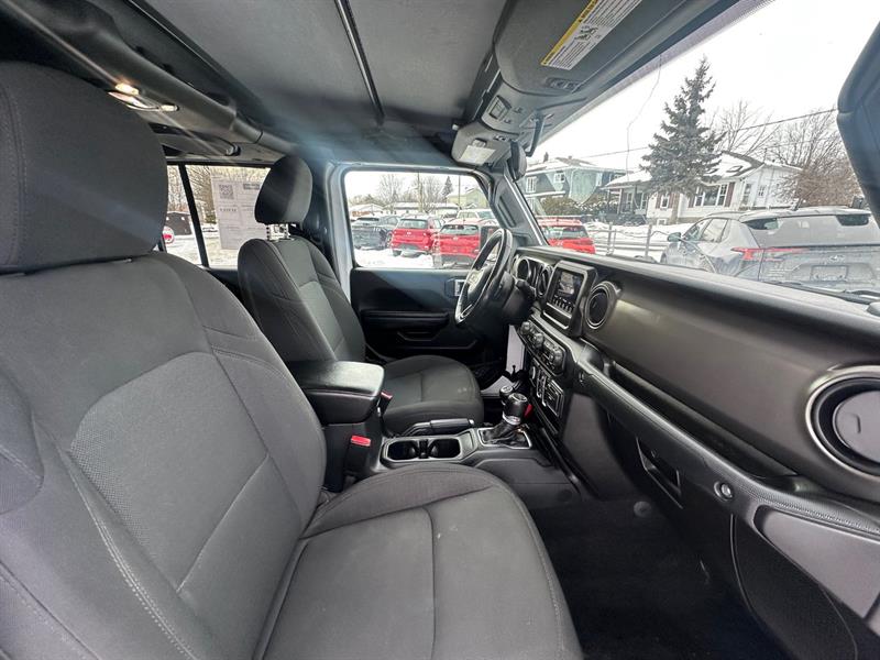 jeep Gladiator 2022 - 12