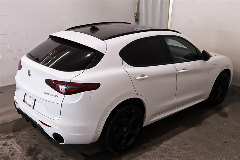 alfa romeo Stelvio 2023 - 5
