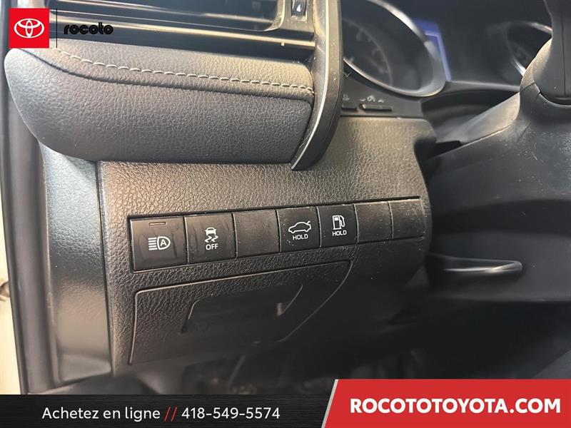 toyota Camry 2020 - 8