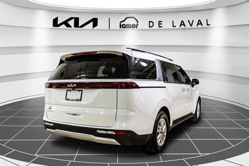 2023 Kia Carnival - Image 9