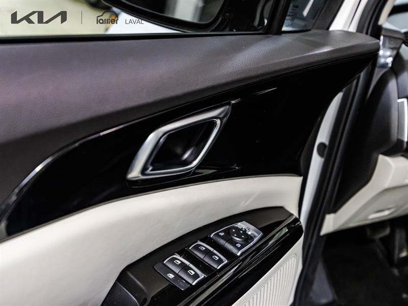 2023 Kia Carnival - Image 20