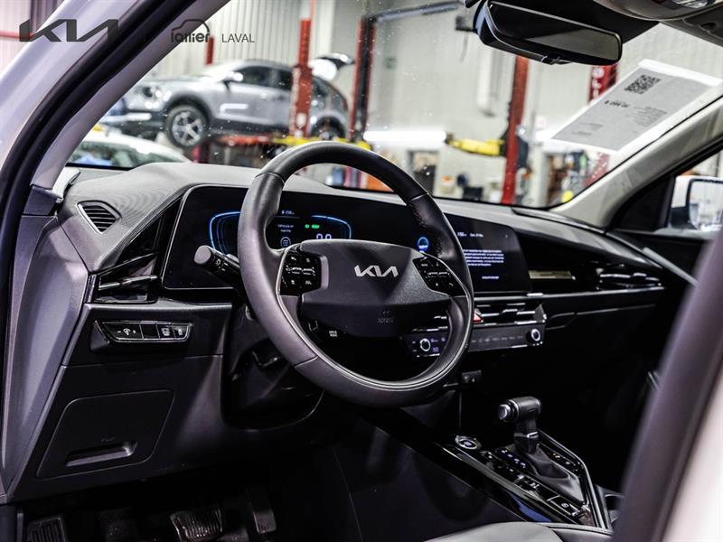 2025 Kia Niro - Image 19