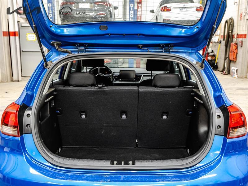 2021 Kia Rio - Image 15