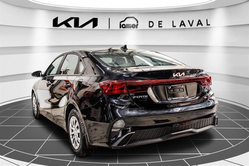 2023 Kia Forte - Image 8