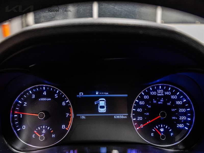 2023 Kia Forte - Image 24