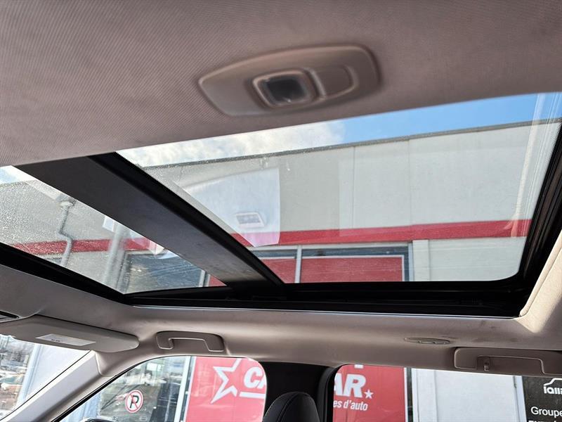 2024 Mitsubishi Outlander - Image 10