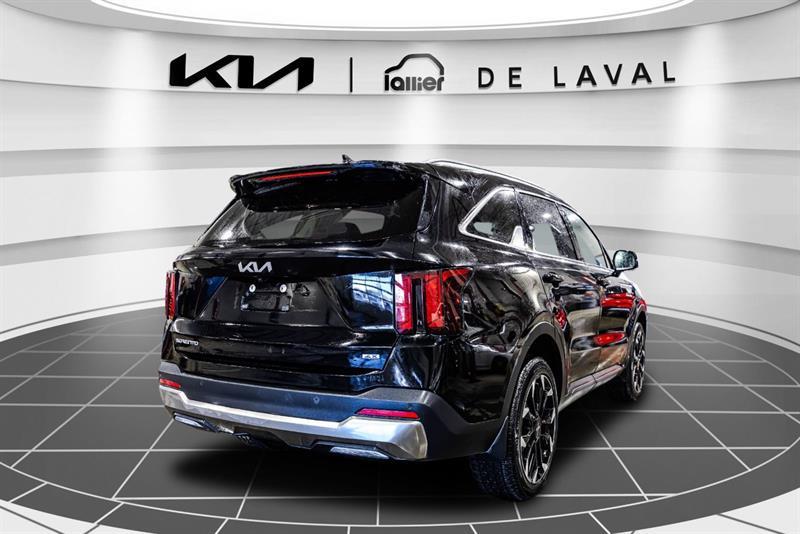 2025 Kia Sorento - Image 8