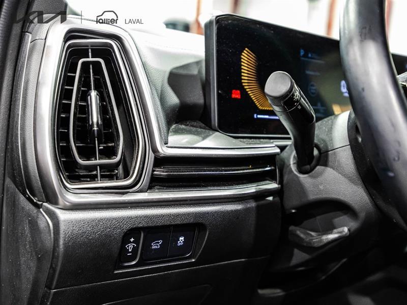 2025 Kia Sorento - Image 15