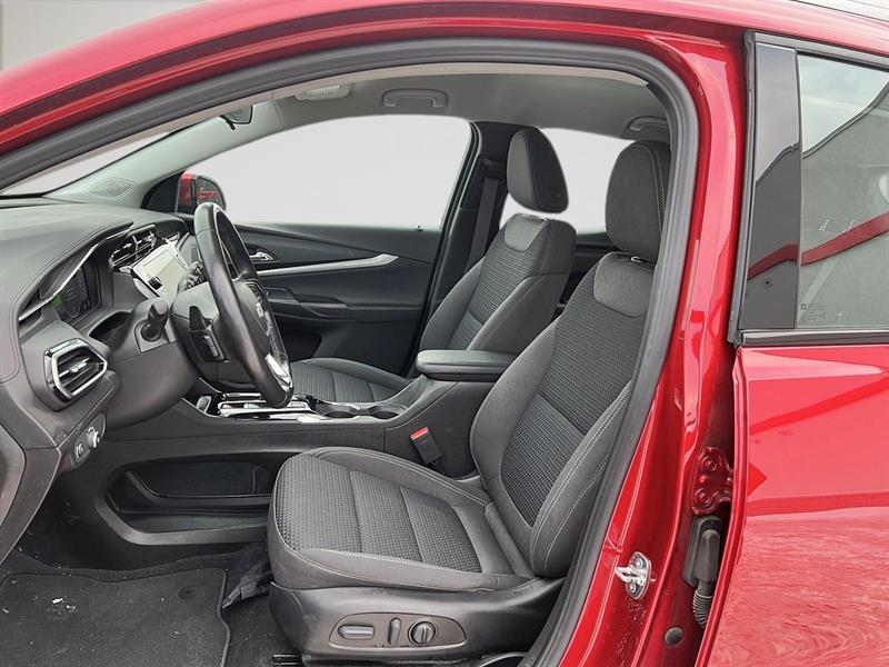 2022 Chevrolet Bolt - Image 8