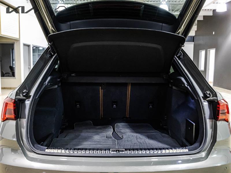 2021 Audi Q3 - Image 24