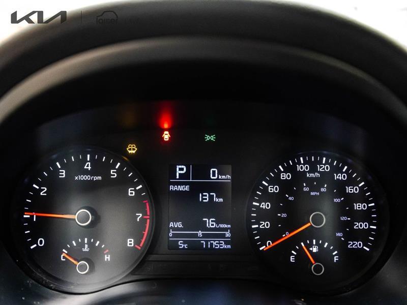 2021 Kia Rio - Image 15