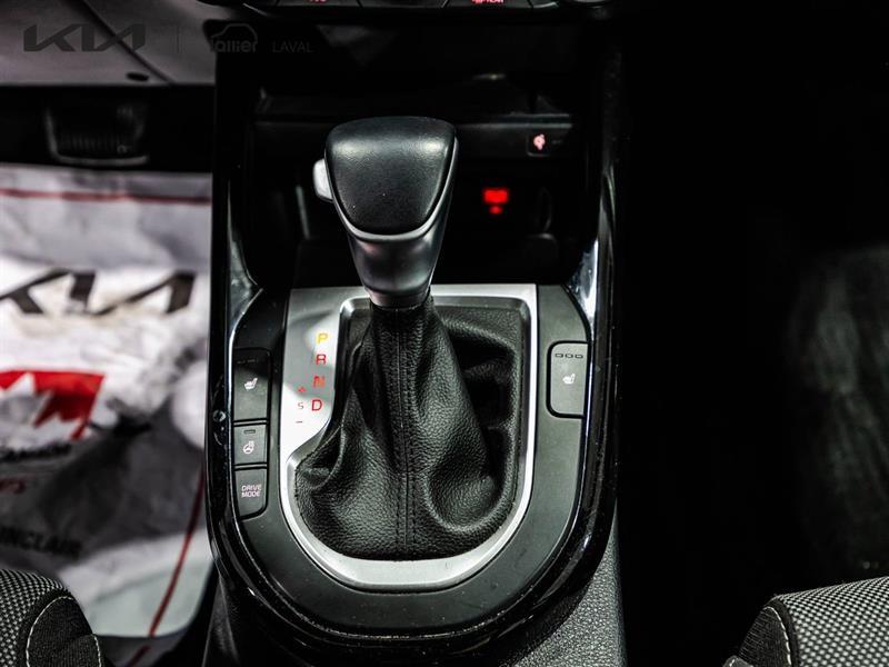 2024 Kia Forte - Image 12