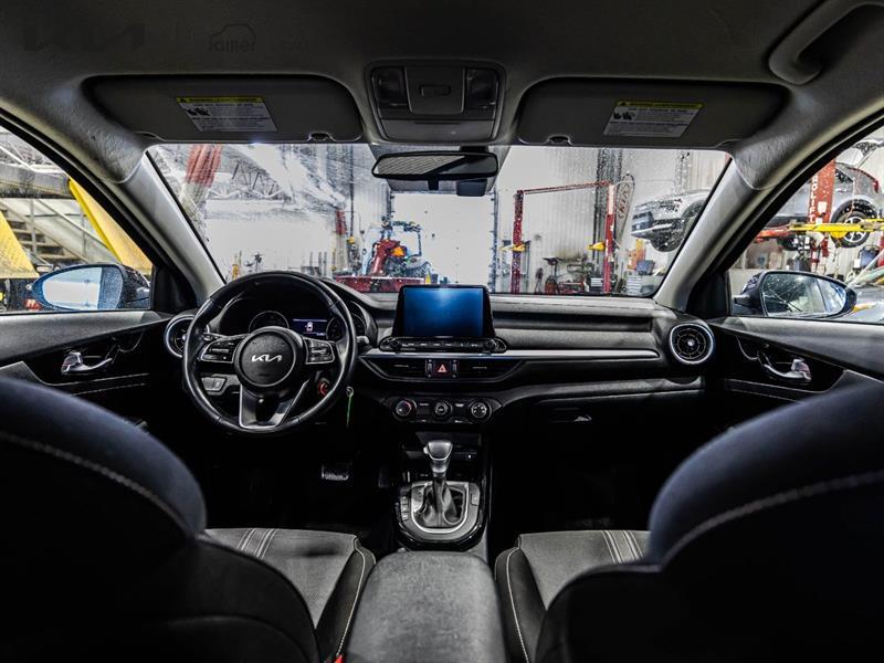 2024 Kia Forte - Image 13