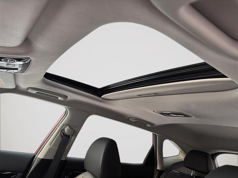 2022 Kia Seltos - Image 9