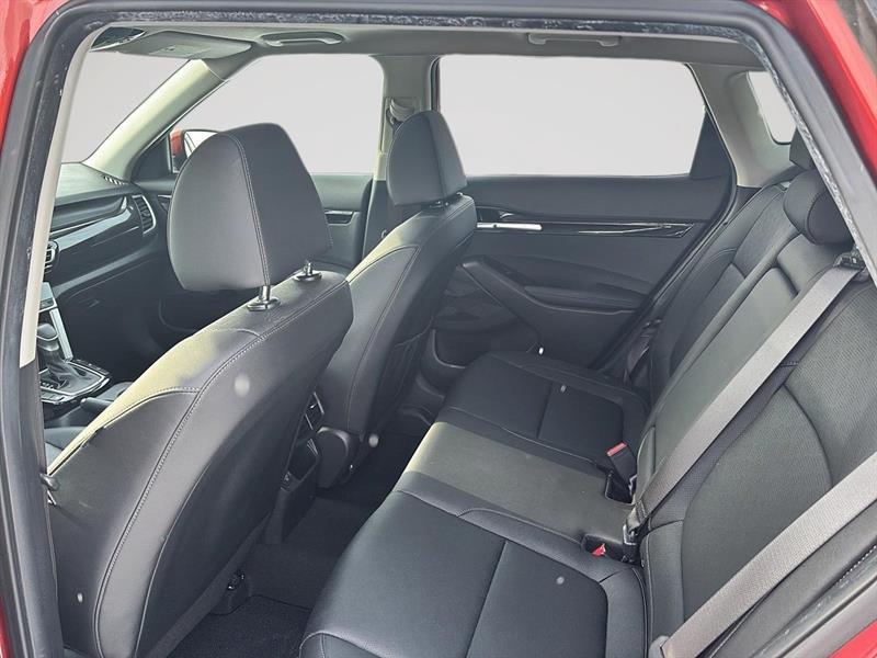 2022 Kia Seltos - Image 10