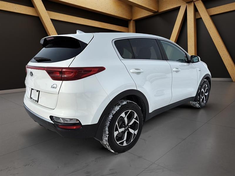 2022 Kia Sportage - Image 5